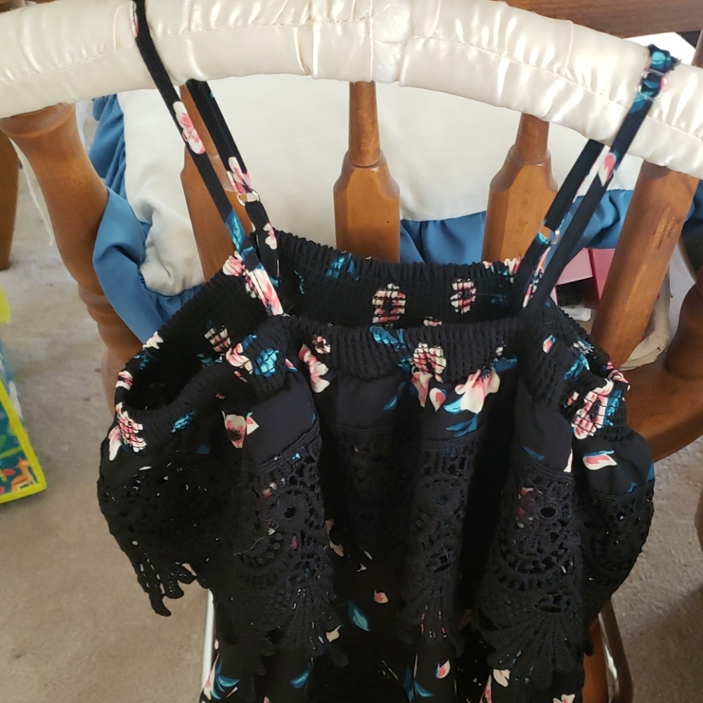 Beautiful Top (3 for $15)